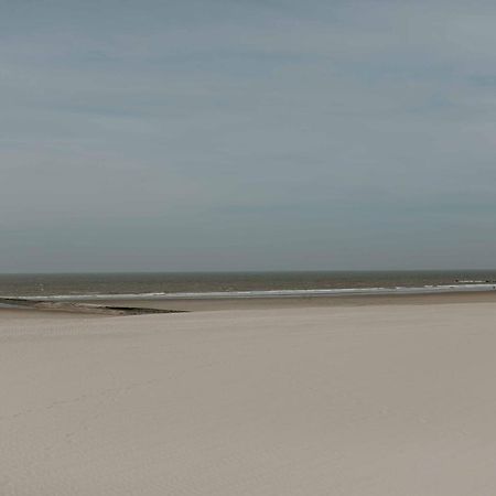 Zuiders appartement op 150m van duinen en strand Bredene Buitenkant foto